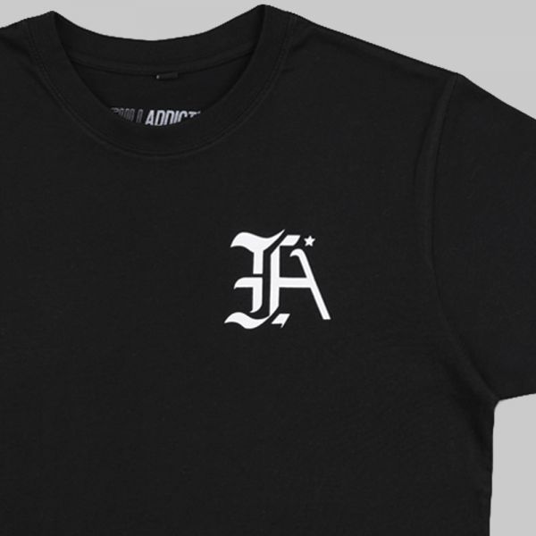 Camiseta negra estampada ★ Full Initials Logo